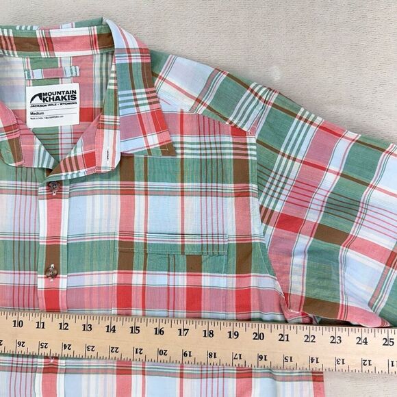 Mountain Khakis Shirt Mens Medium Green Red Tartan Plaid SS Hiking Button Up - Picture 7 of 8